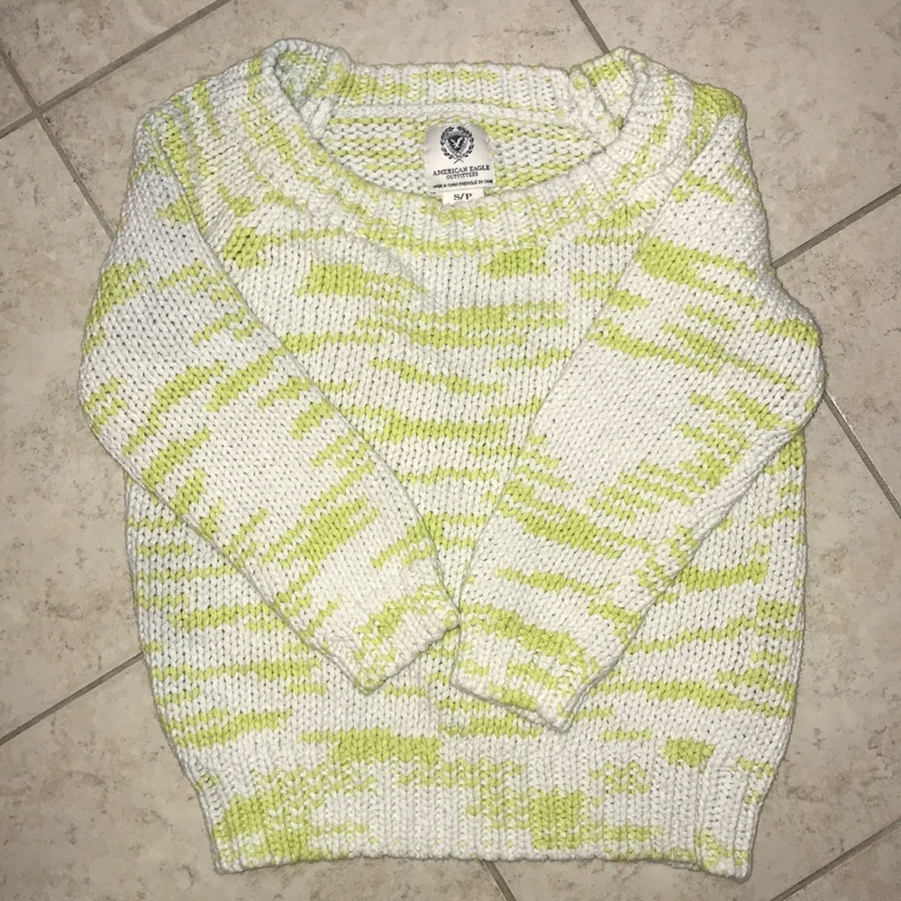 American Eagle Sweater